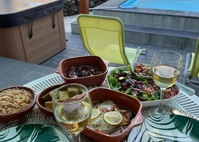 Feriehus Adega Da Quinta- Casa Do Camolas Madalena (Azores)