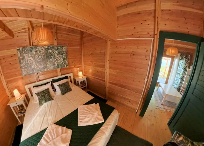 Adega Da Quinta- Casa Do Camolas *